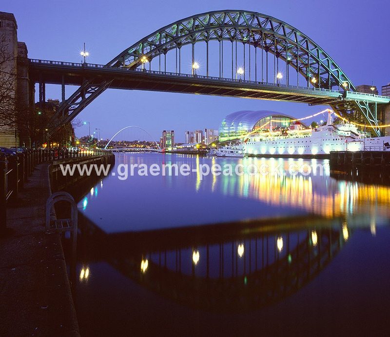Tyne Bridge at night