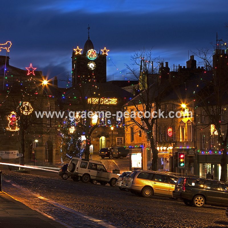 Alnwick at night at Christmas, Alnwick, Northumberland