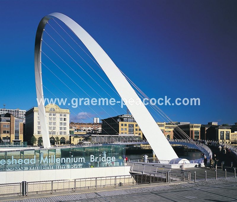 Gateshead Millennium Bridge